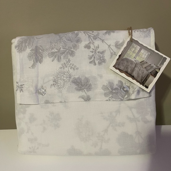 NWT Wamsutta Vintage Dinan 3-Piece Full/Queen Duvet Cover Set Floral Grey - Picture 3 of 4